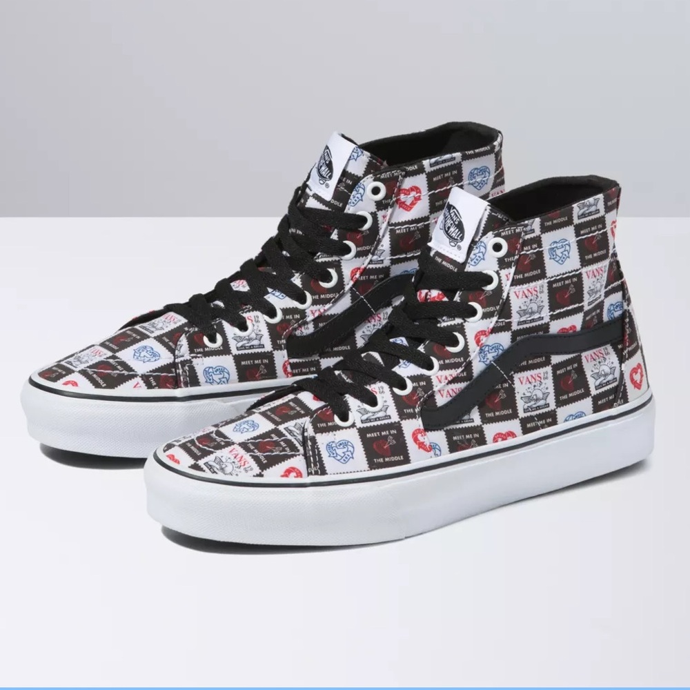 Vans Sk8-Hi Tapered Love Letters Black/White Sneakers, Men size 10, Women 11.5